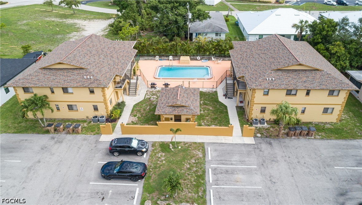 1318 SE 40th Terrace