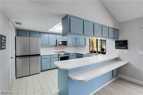 Tiny photo for 3718 SE 8th Avenue, Cape Coral, FL 33904 (MLS # 2026019380)