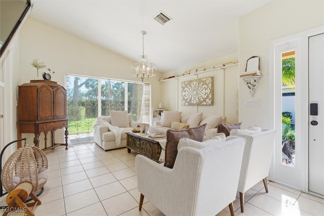 19702 Villa Rosa Loop