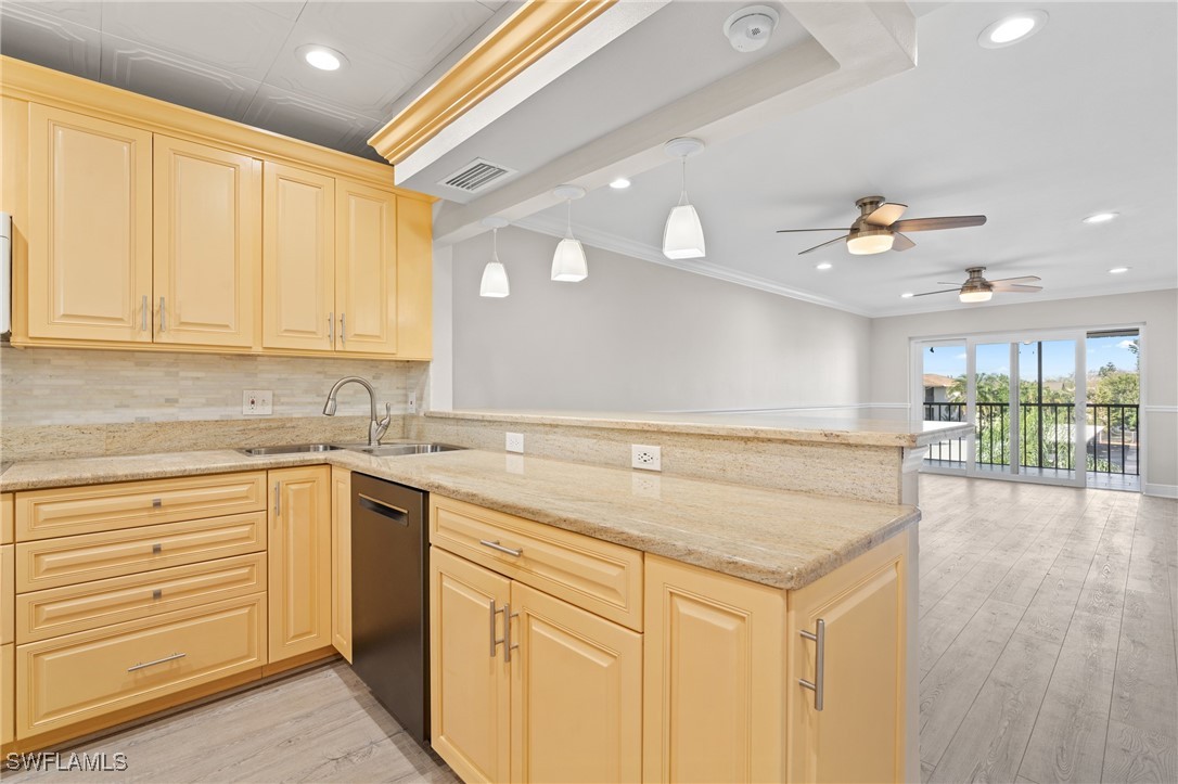 2111 Barkeley Lane 19