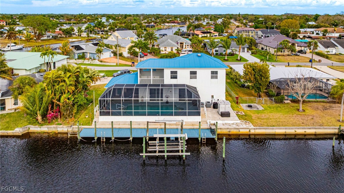 2107 Saint Croix Avenue