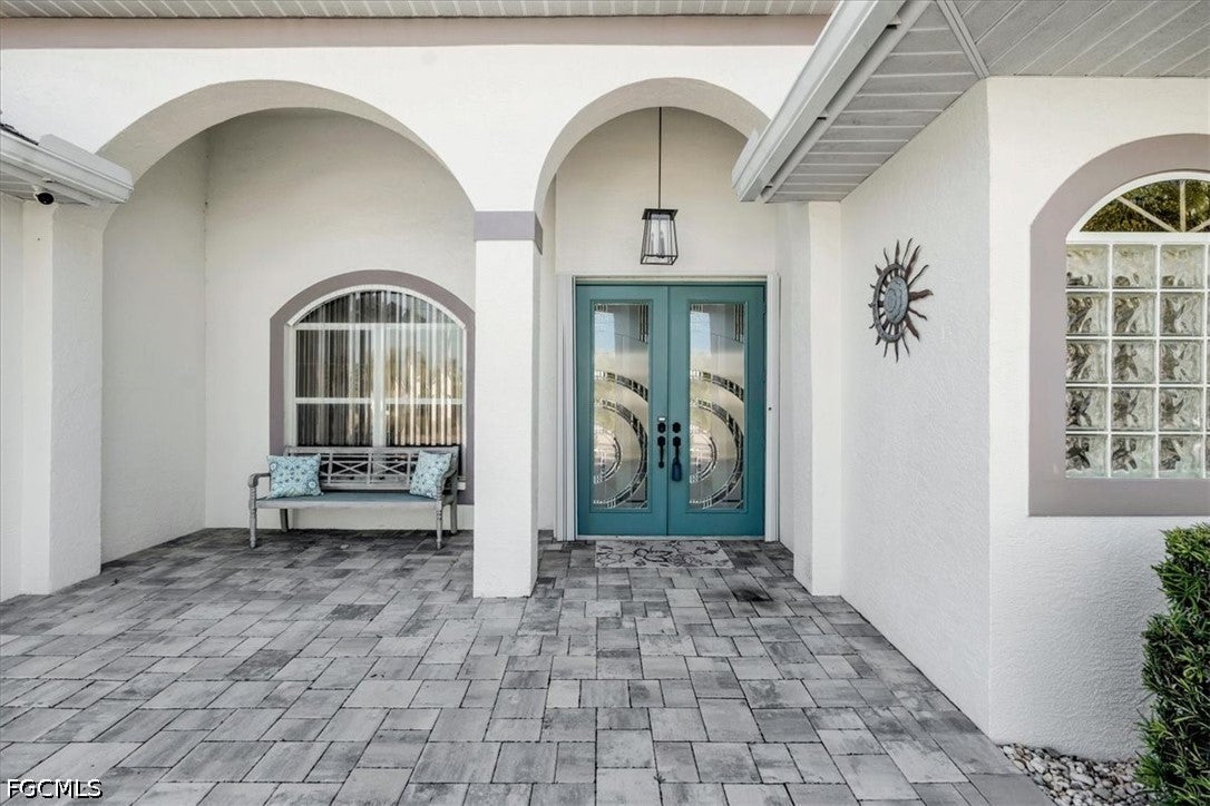 5221 SW 9th Place