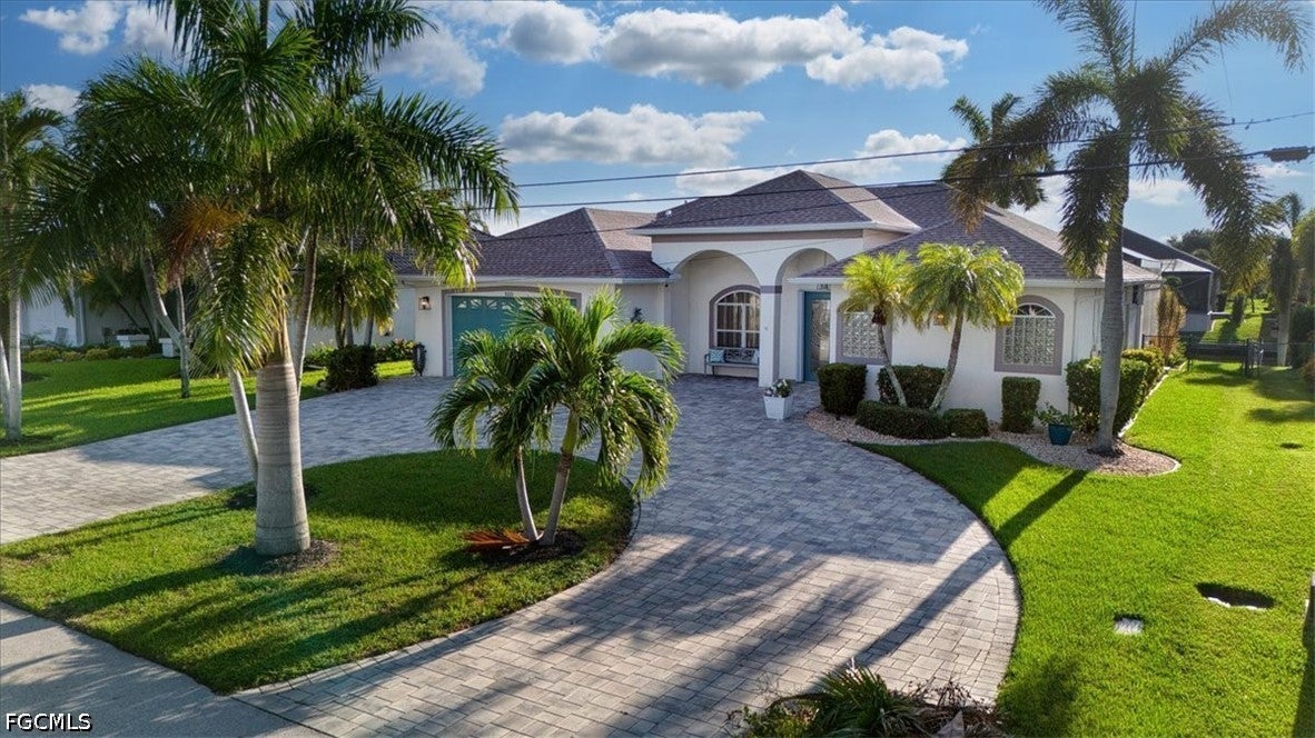 5221 SW 9th Place