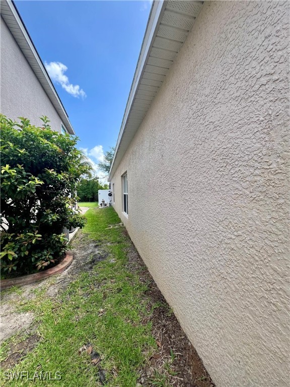 9720 Gladiolus Preserve Circle