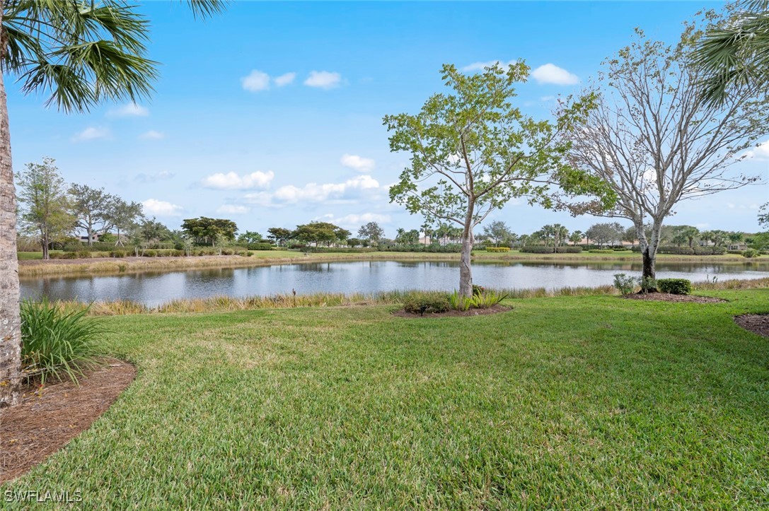 3760 Lakeview Isle Court