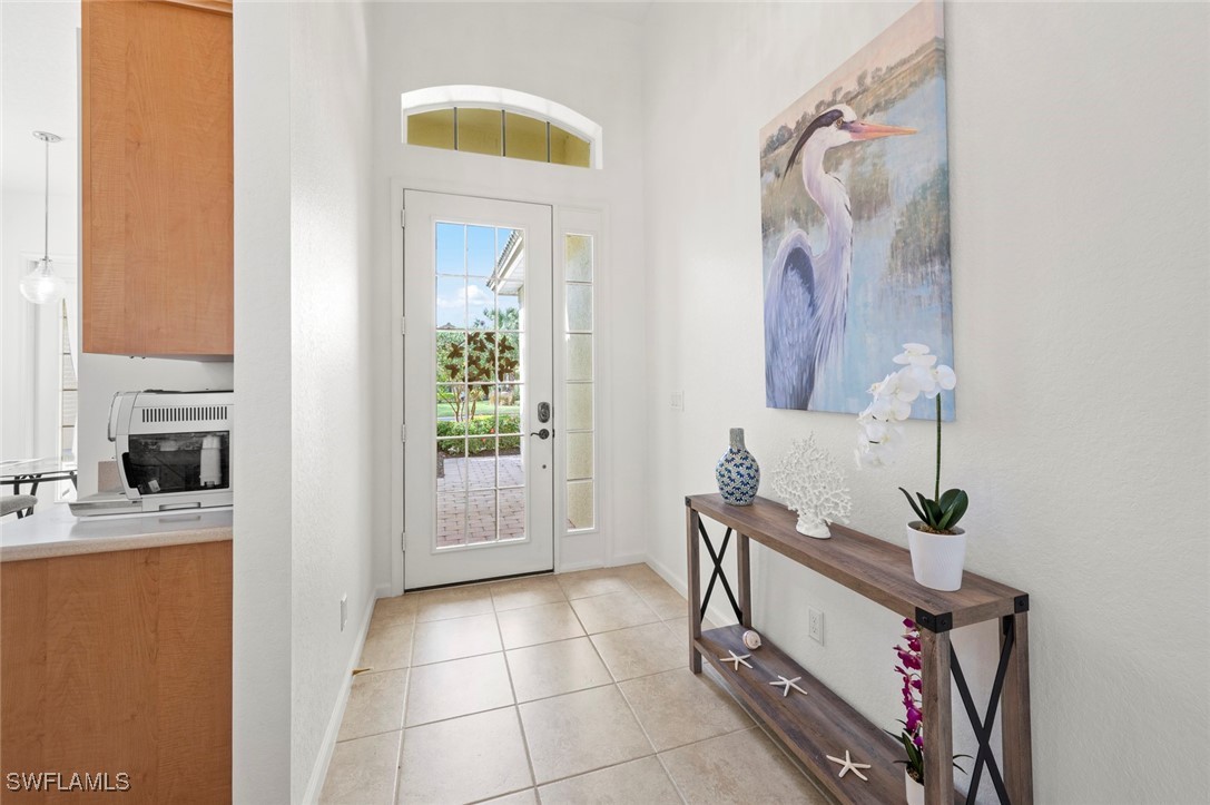 3760 Lakeview Isle Court