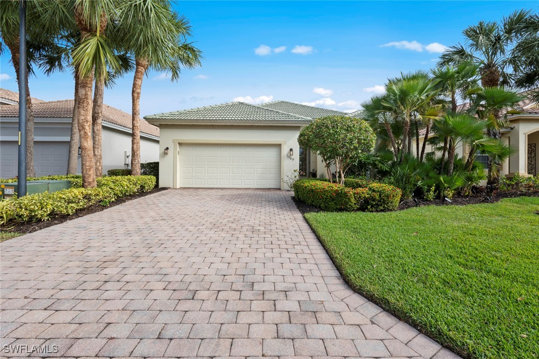 3760 Lakeview Isle Court