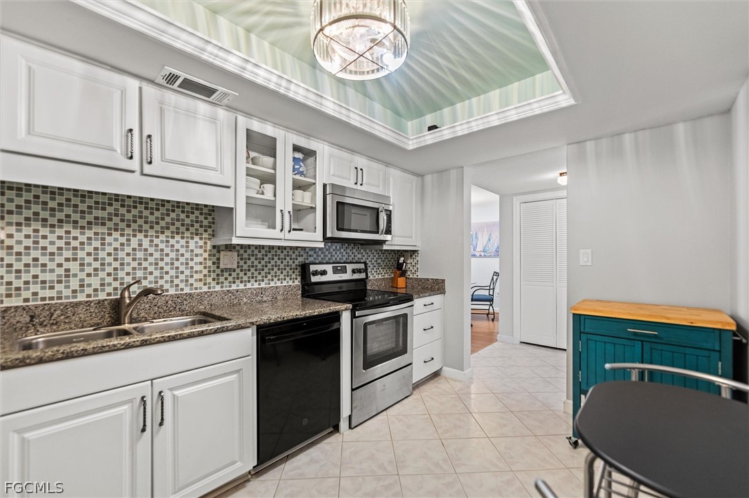 7146 Estero Boulevard 415