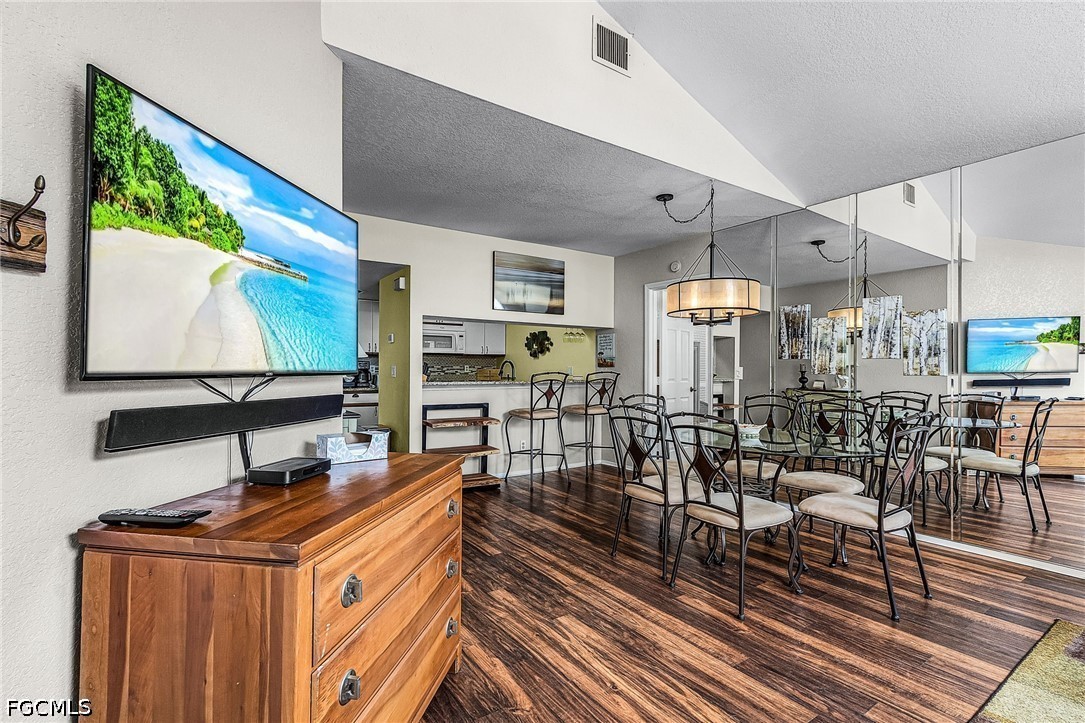 4140 Gunnison Court 622