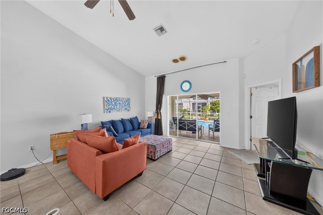3515 SW Santa Barbara Place