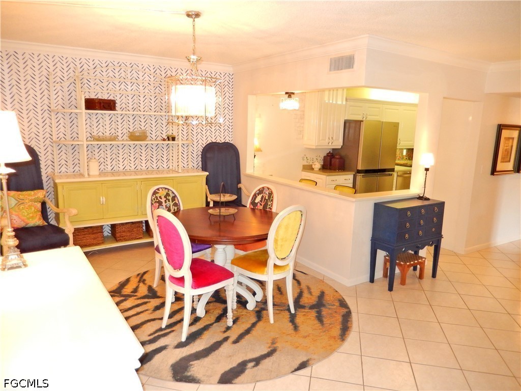 4681 Lakeside Club Boulevard 4