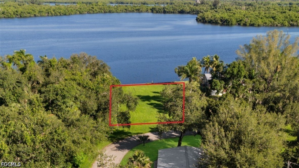 4859 E Riverside Drive