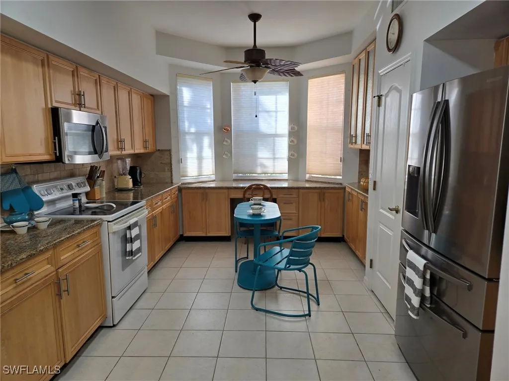 Bonita Springs, Florida 34135, United States, 2 Bedrooms Bedrooms, ,2 BathroomsBathrooms,Residential,Active,151492