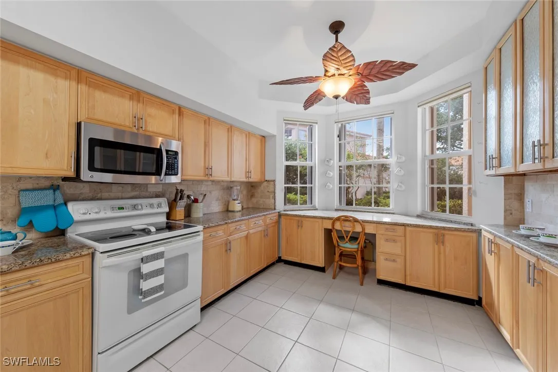 Bonita Springs, Florida 34135, United States, 2 Bedrooms Bedrooms, ,2 BathroomsBathrooms,Residential,Active,151492