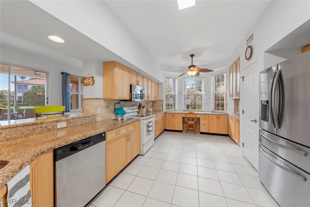 Bonita Springs, Florida 34135, United States, 2 Bedrooms Bedrooms, ,2 BathroomsBathrooms,Residential,Active,151492