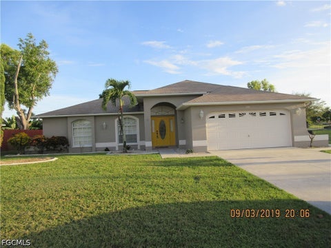 Photo of 120 SE 27th Terrace, Cape Coral, FL 33904 (MLS # 2026039122)