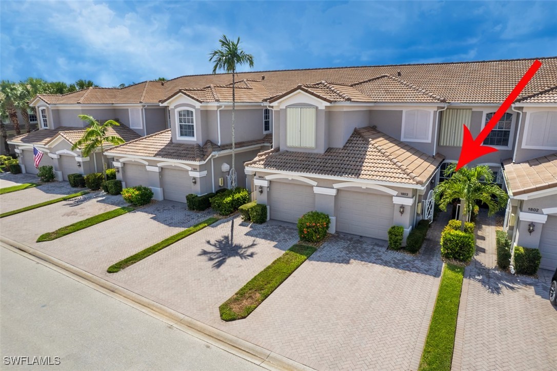 10011 Sky View Way 1803