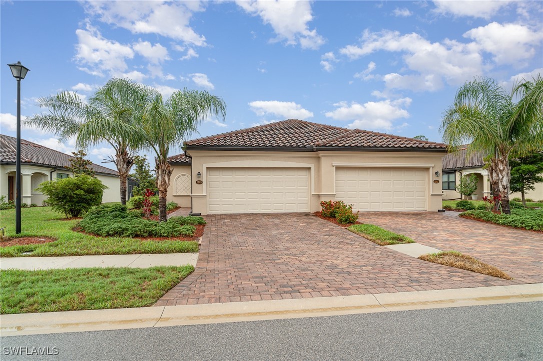 12515 Garibaldi Lane