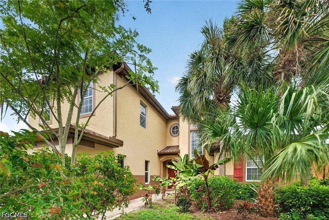12144 Ledgewood Circle