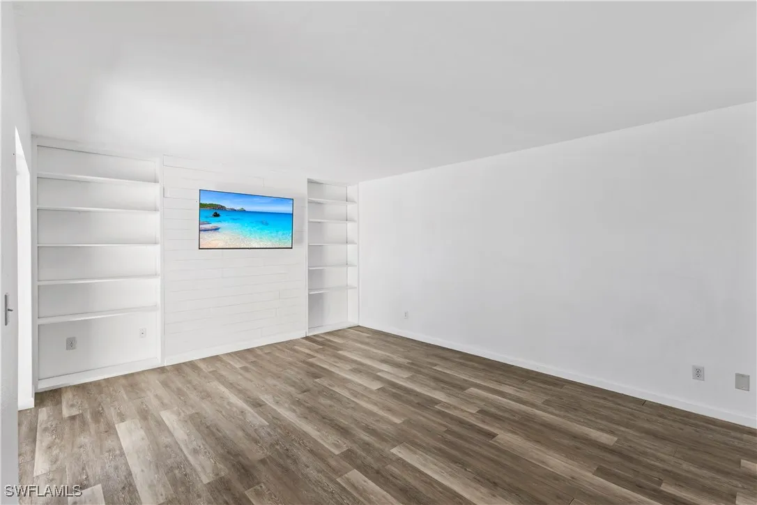 Fort Myers, Florida 33907, United States, 3 Bedrooms Bedrooms, ,3 BathroomsBathrooms,Residential,Active,257100