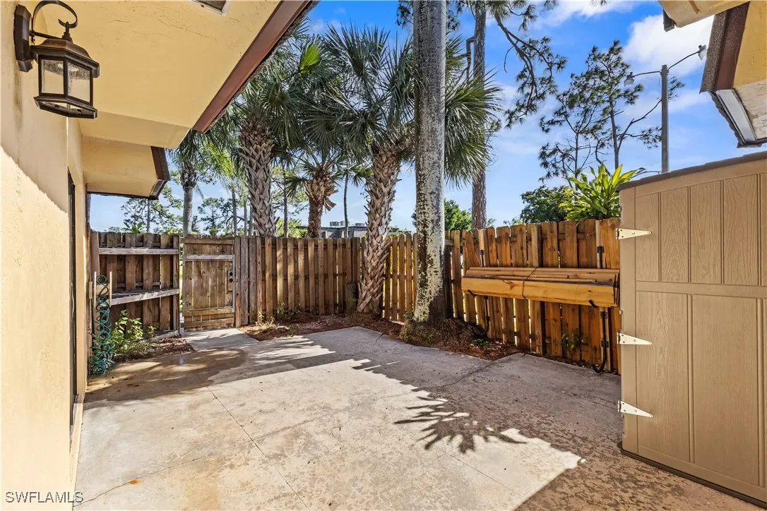 Fort Myers, Florida 33907, United States, 3 Bedrooms Bedrooms, ,3 BathroomsBathrooms,Residential,Active,257100