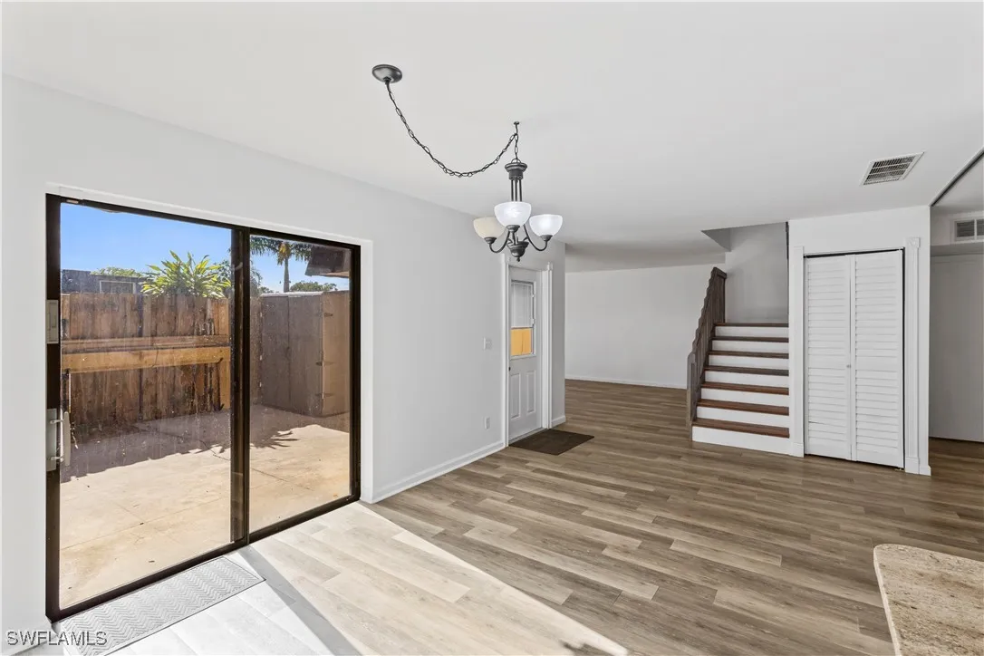 Fort Myers, Florida 33907, United States, 3 Bedrooms Bedrooms, ,3 BathroomsBathrooms,Residential,Active,257100