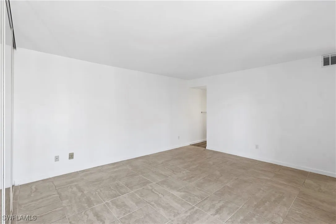 Fort Myers, Florida 33907, United States, 3 Bedrooms Bedrooms, ,3 BathroomsBathrooms,Residential,Active,257100