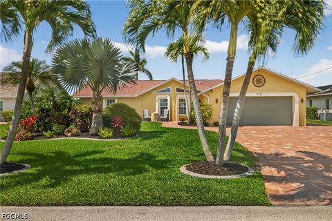 2317 SE 27th Terrace Cape Coral FL 33904