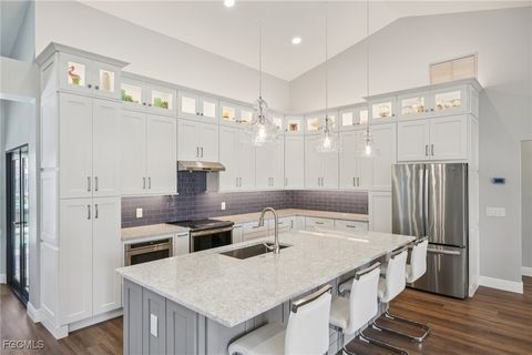 5346 SW 10th Avenue Cape Coral FL 33914