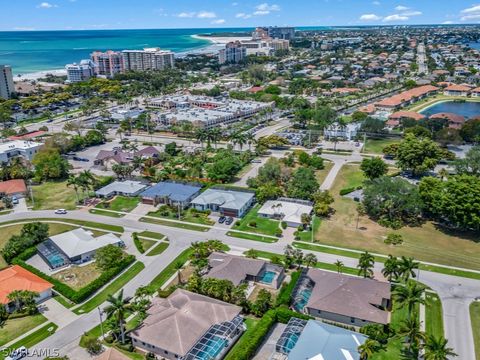 A home in MARCO ISLAND