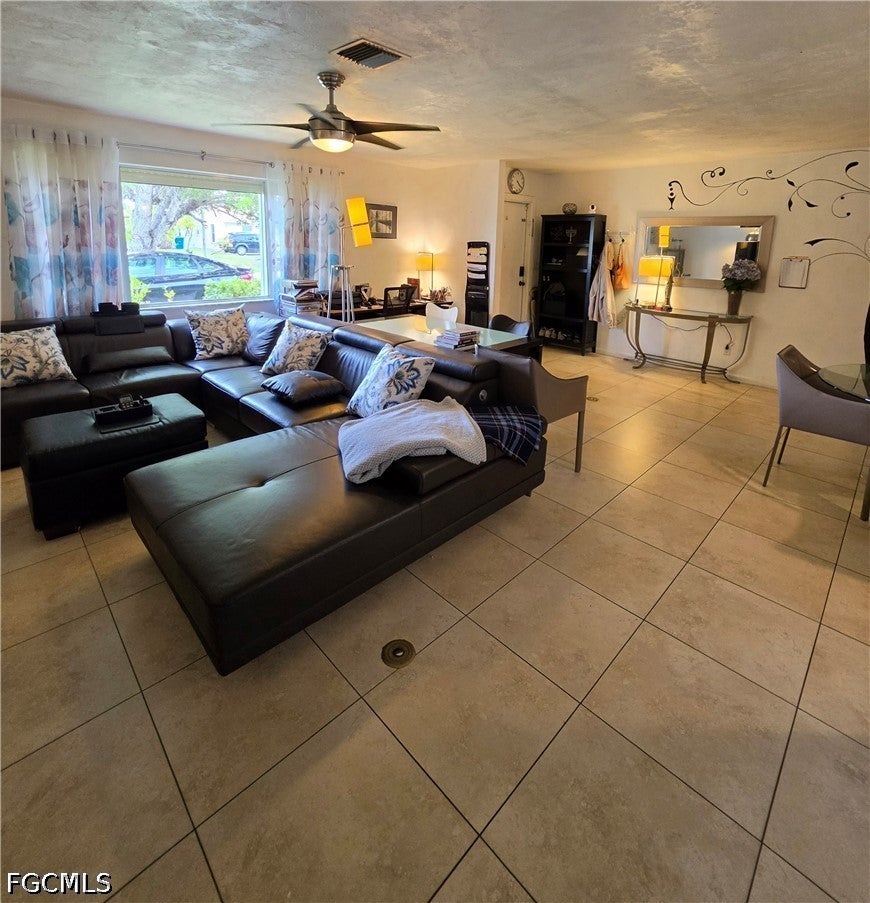 613 SE 46th Terrace A-B