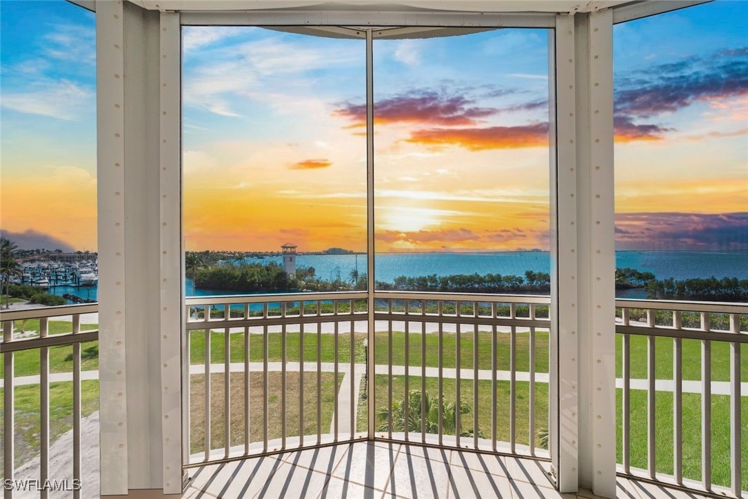 14220 Royal Harbour Court 412