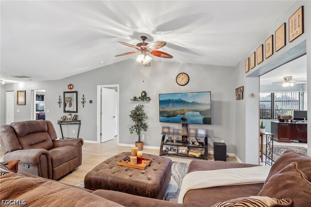 19906 Lake Vista Circle