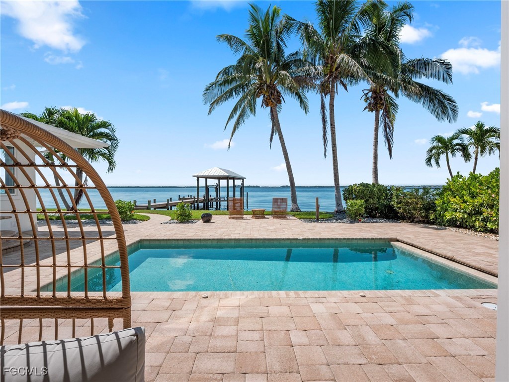 1209 Coconut Drive