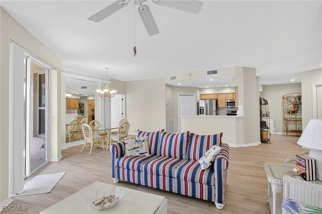 9180 Southmont Cove 201