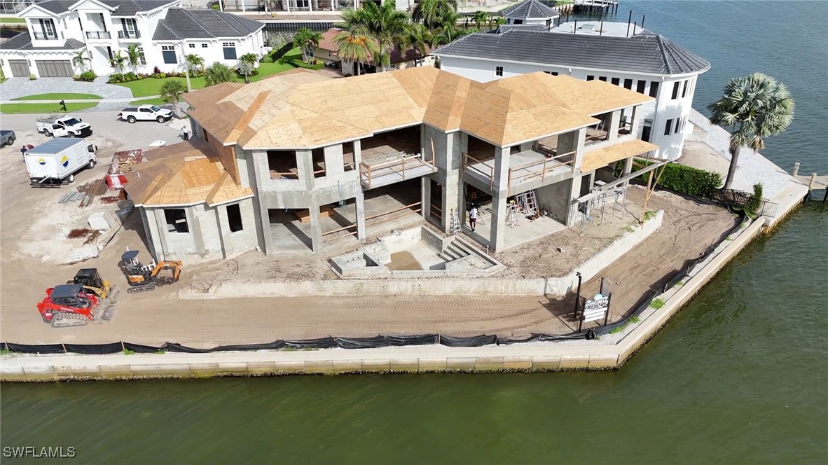 983 Sundrop Court