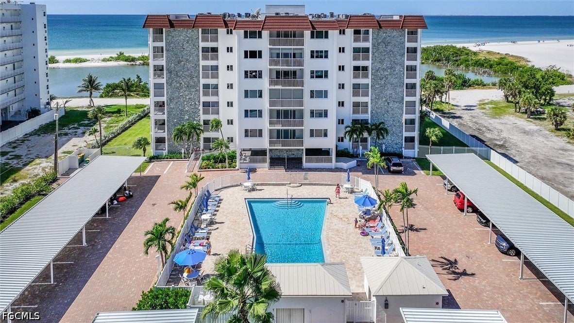 6900 Estero Boulevard 108
