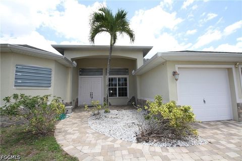4213 SW 14TH Place Cape Coral FL 33914