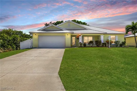 5221 6th Street W, Lehigh Acres, FL 33971 - MLS#: 225026554
