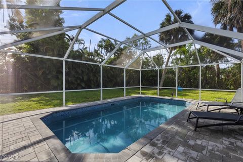 Tiny photo for 6011 Fountain Way, Fort Myers, FL 33919 (MLS # 2025009012)