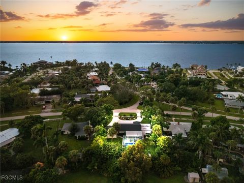 Tiny photo for 6011 Fountain Way, Fort Myers, FL 33919 (MLS # 2025009012)