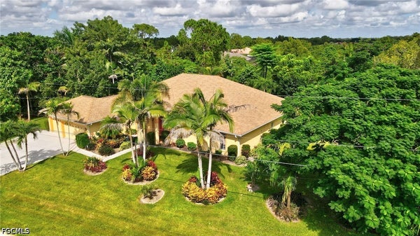 619 PARKDALE BLVD, LEHIGH ACRES, FL 33974 - Image f83521f7daf3f13cb42e85d0e9810802/688302924