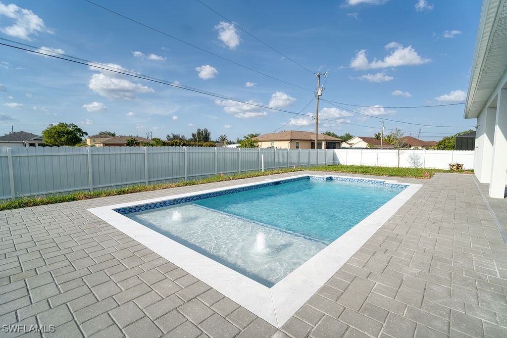 719 SW 6th Street