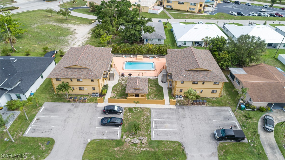 1318 SE 40th Terrace