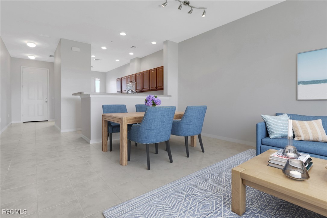 9951 Periwinkle Preserve Lane 102