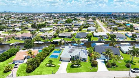3823 SE 12th Place Cape Coral FL 33904