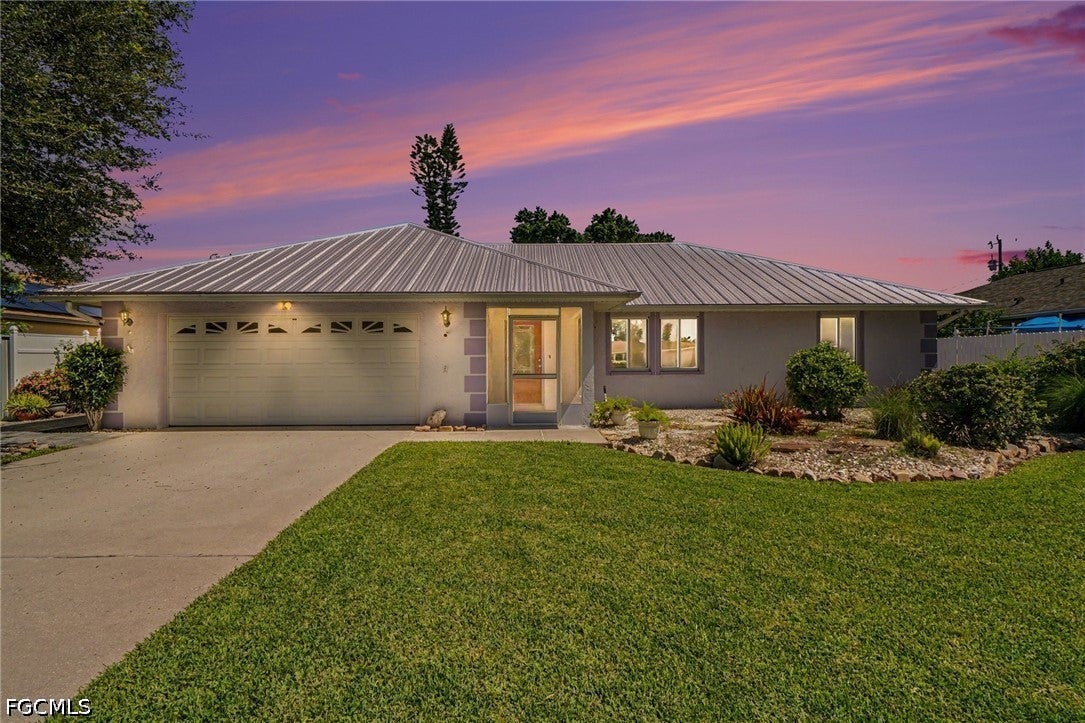 539 W Archer Parkway