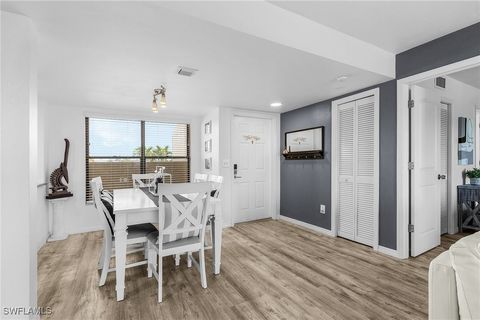 4647 SE 17th Place 103 Cape Coral FL 33904