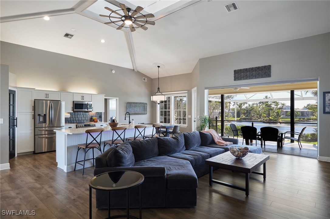 6090 Tidewater Island Circle
