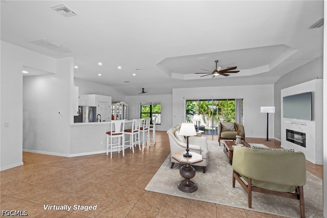 1012 NW 33rd Place